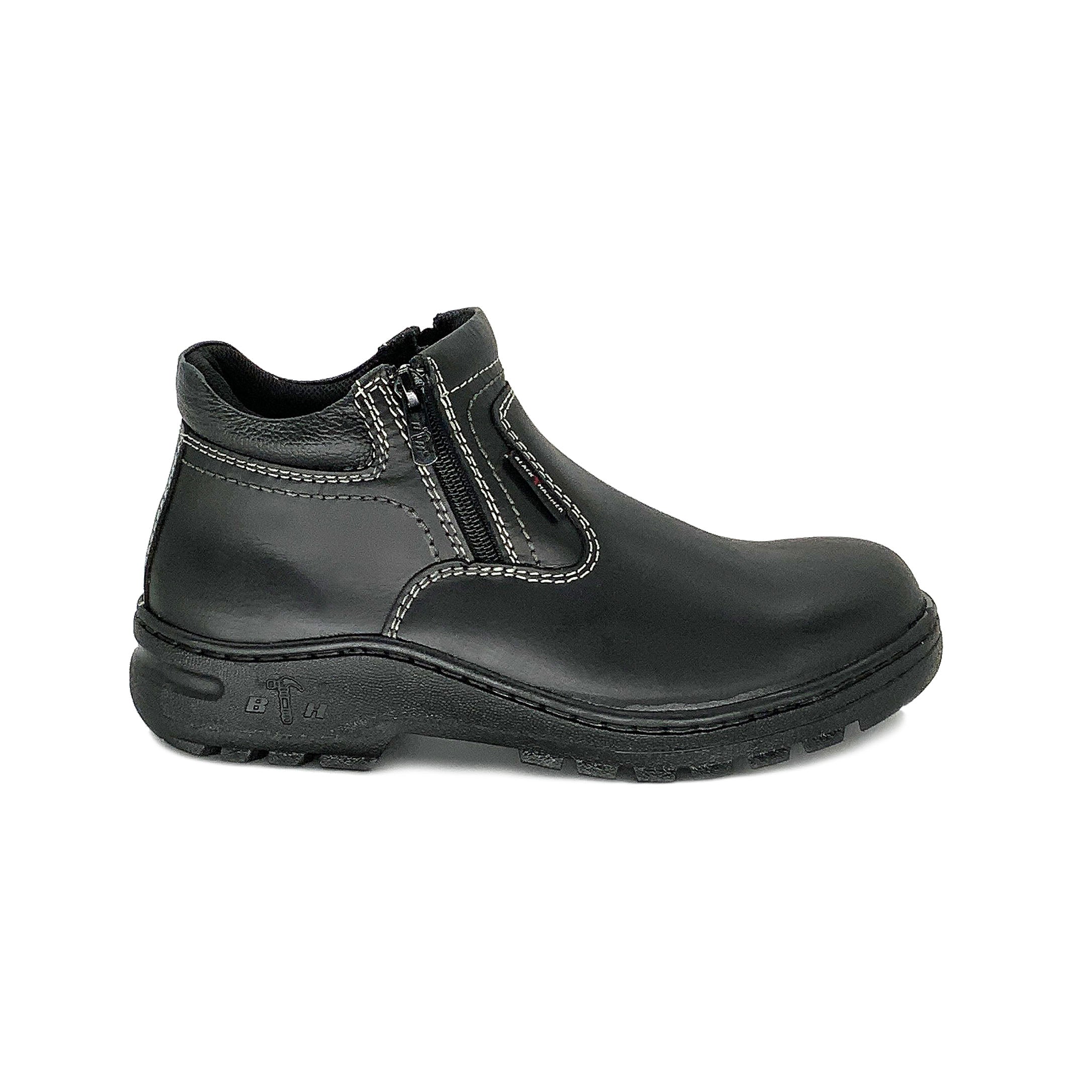 Black hammer shoes price 2025